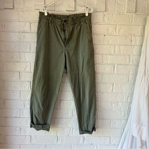 Universal thread Green paperbag style denim trousers cropped size 14 L / XL
